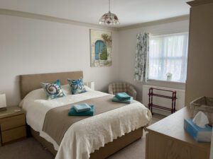 Kingbedroom-1